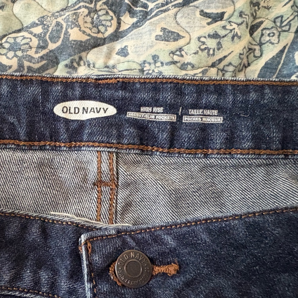Old Navy Blue Jean Shorts with Classic Denim Texture
